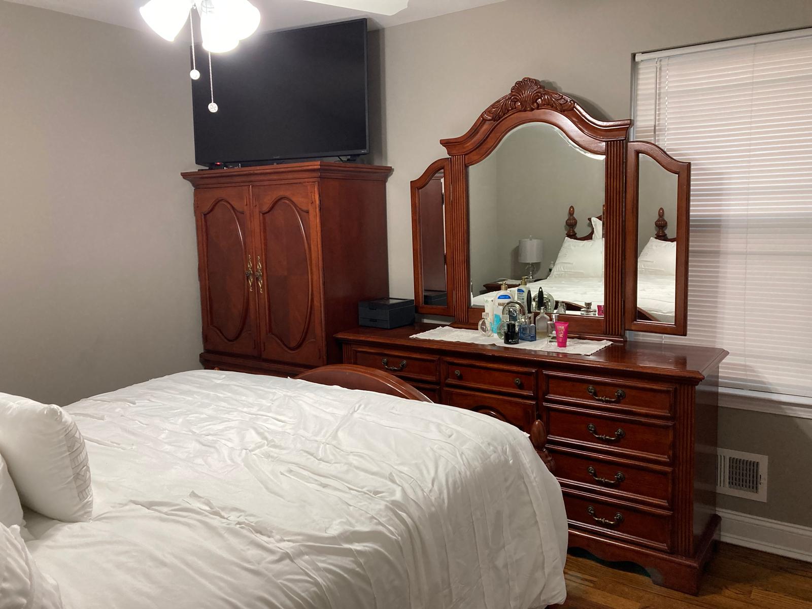 Image gallery image
